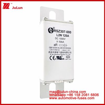 125A DC1000V 50KA AR Caremic Tubular RSZ307-000 L2N Fuse Untuk Perlindungan EV/HEV Dalam Desain Bolt Stud-mount Automobile