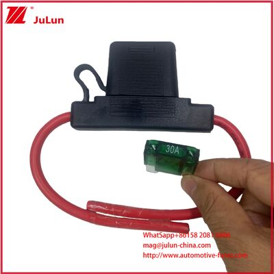 Mini Blade Fuse Cutout Fuse Holder 30A 32V Wire Harness Fuse Holder Rating Voltage Dirancang Untuk Memberikan Perlindungan Fuse yang Aman dan Aman Dalam Sirkuit Listrik