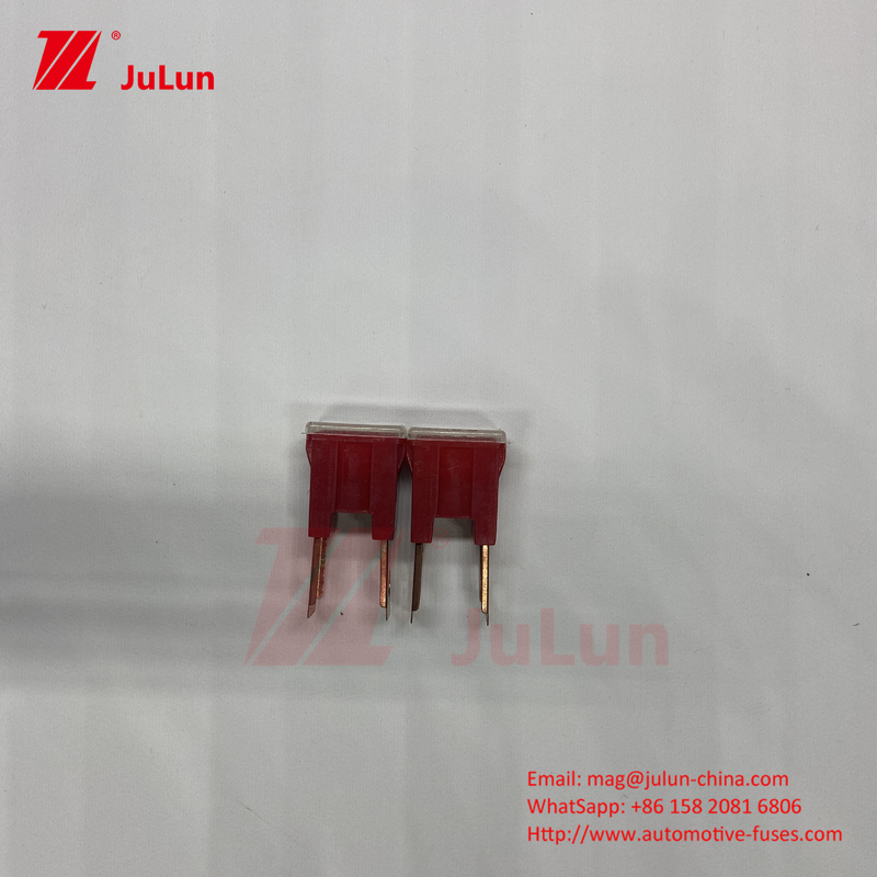 Sekrup Plug Untuk Kendaraan Mempertahankan Stabilitas Blade Fuse Dengan LED Indikator 20A-100A