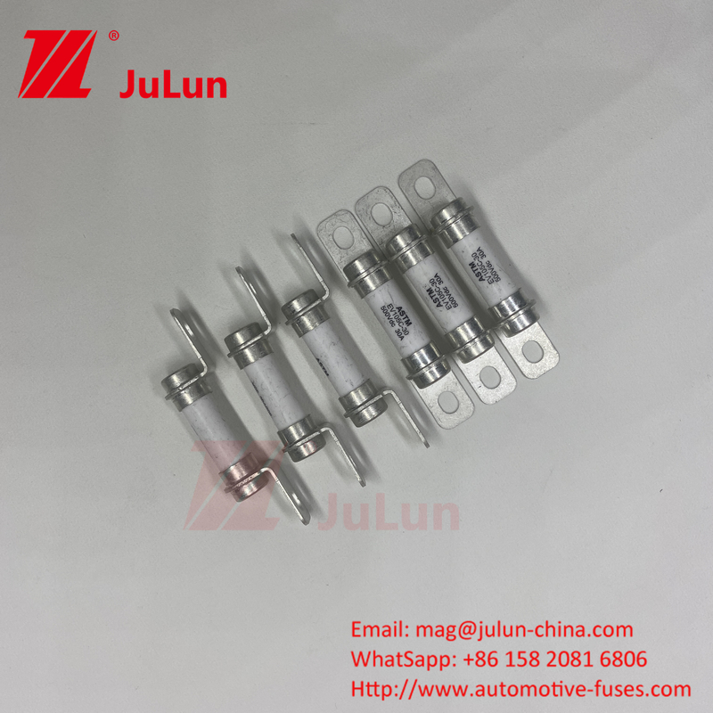 20KA Kapasitas Pemutus 50A 30A DC Kapasitas Pemutus Sekring 500VDC M6 Bolt Mobil Hibrida