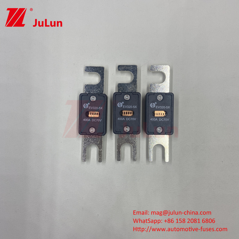 DC70V 175A EV320-5C Pengisian Cepat Kendaraan Listrik Dengan M6 Bolts Jangkauan Kontrol Suhu -40.C.70.C