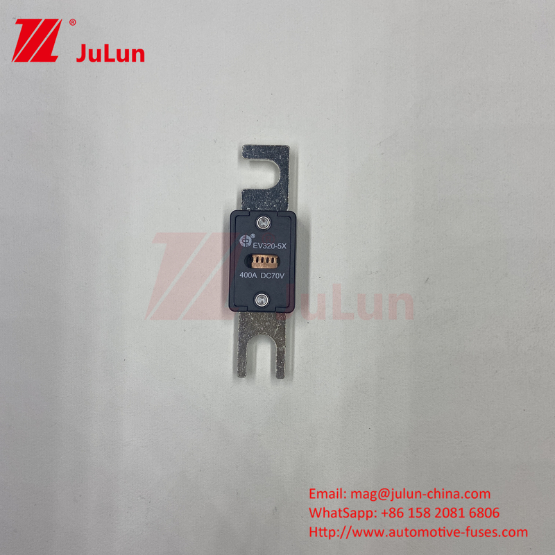 M6 Bolt Type Electric Car 70VDC Kendaraan Energi Baru Fuse Kendaraan Listrik 200A EV320 5C