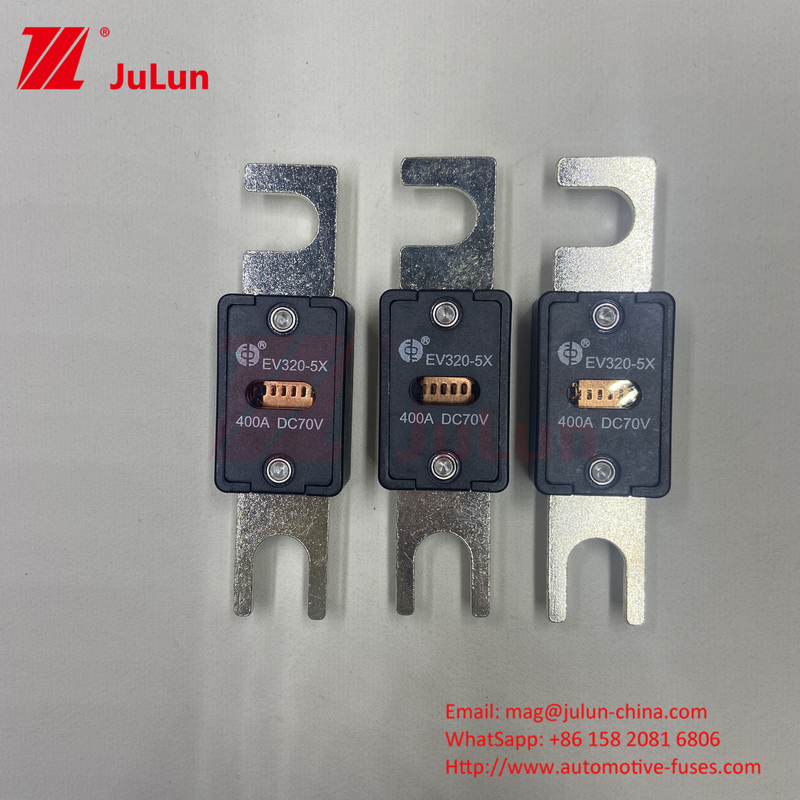 Fuse EV Kendaraan Listrik Kotak 70VDC Tegangan Nominal M6 Bolt Jenis 250A EV320-5C