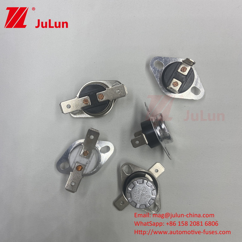 KSD301 130°C Switch Jump tahan lama dengan siklus hidup ≥100000 kali dan tipe kontak yang biasanya tertutup