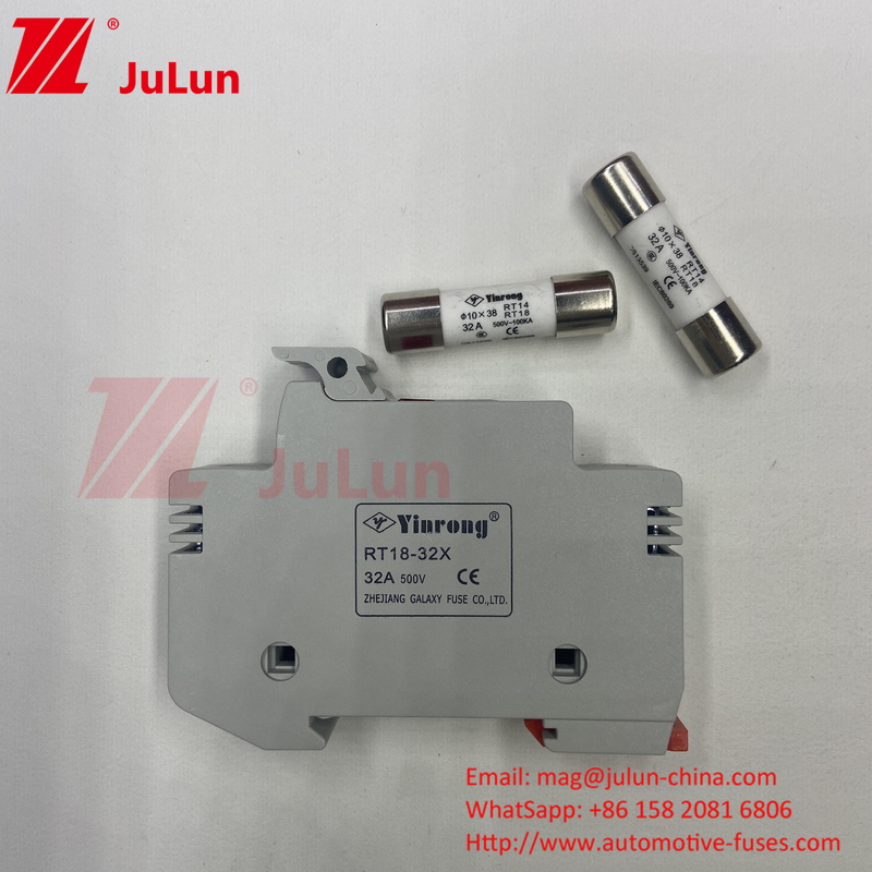PV-30 CE TUV 10*38mm Dc 6A,8A,10A,12A,15A,20A,25A,32A PV Surya Dc 1000V Fuse Dengan Fuse Untuk Perlindungan Modul PV Surya