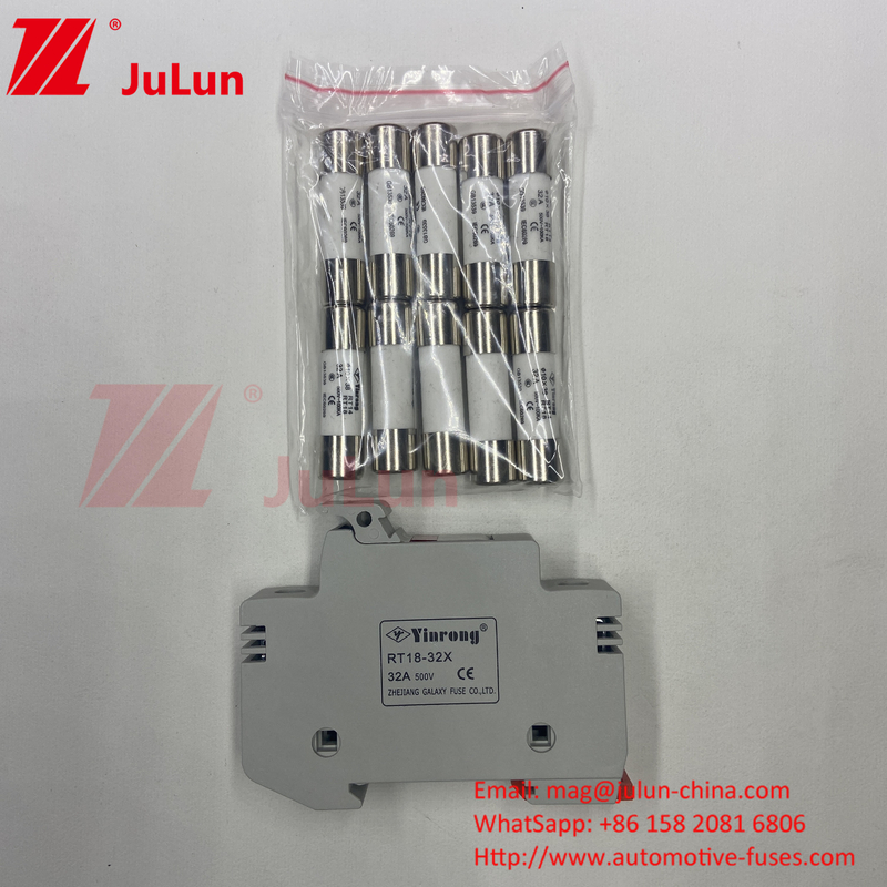 Solar Pv Fuse / Din Rail Solar Fuse Holder untuk Inverter 1500VDC 1000VDC 500VDC 10A-63A 30kA