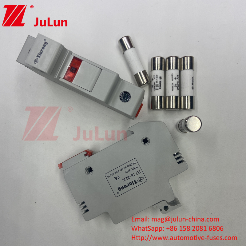Solar PV Inverter Silinder Fuse. Fuse Holder 1000V DC Fuse Holder Untuk Sistem Panel Surya 25A 32A AC