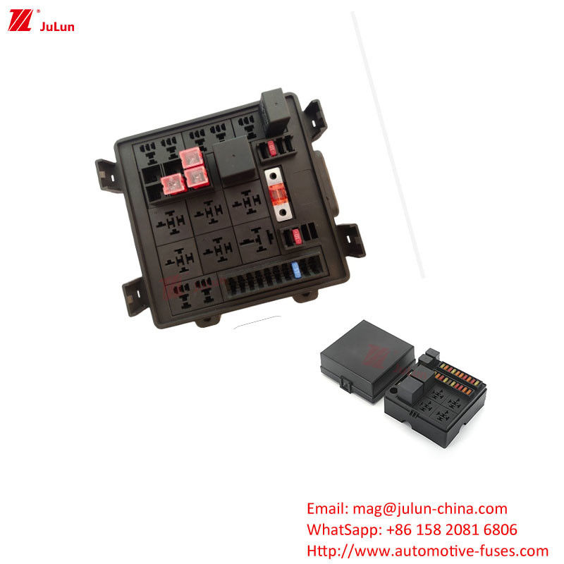 30A-500A Copper Contact Circuit Breaker EU UL Certified Plastic / Nylon Housing Untuk Kendaraan Listrik