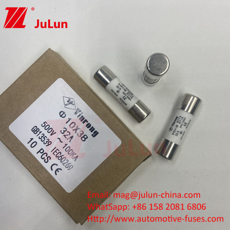 PV 6A 10*38mm AC500/690V Kapasitas Patah TUV Panel Mount Pv String Fuses Sertifikasi CE