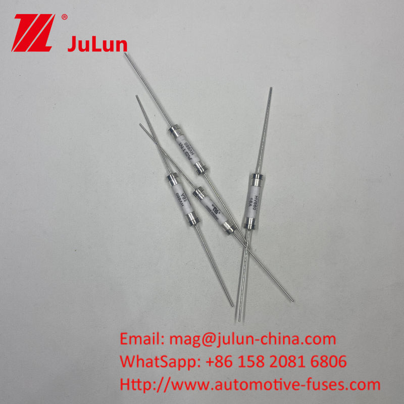 500VDC HV660 35A PCB-Hole/Fuse-Clamp Mount Fuse Otomotif dengan Keramik Tembaga Perak Kuarsa Pasir Emas