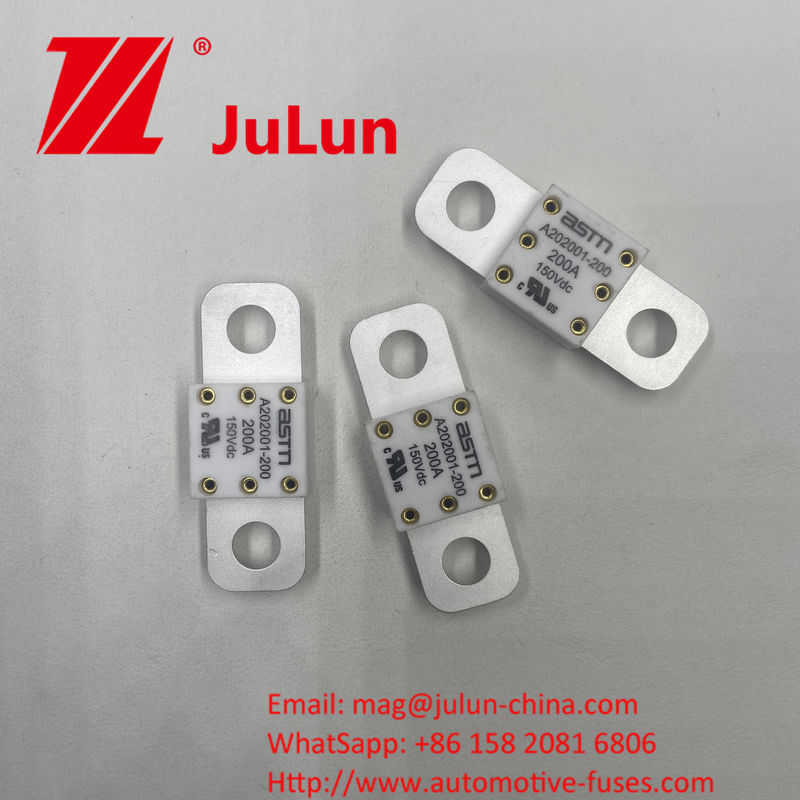 ASTM A202001-100A 150VDC Fuse Keramik Otomotif Ukuran Kecil Rekomendasi Torsi ketat 11-13N·m untuk M8 Perlindungan sirkuit pendek dengan arus tinggi