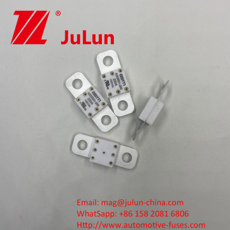 150VDC tegangan nominal Keramik A202001-500A Fuse otomotif dengan jarak lubang 39mm Terbuat dari Tembaga Perak Kuarsa Pasir dan Emas