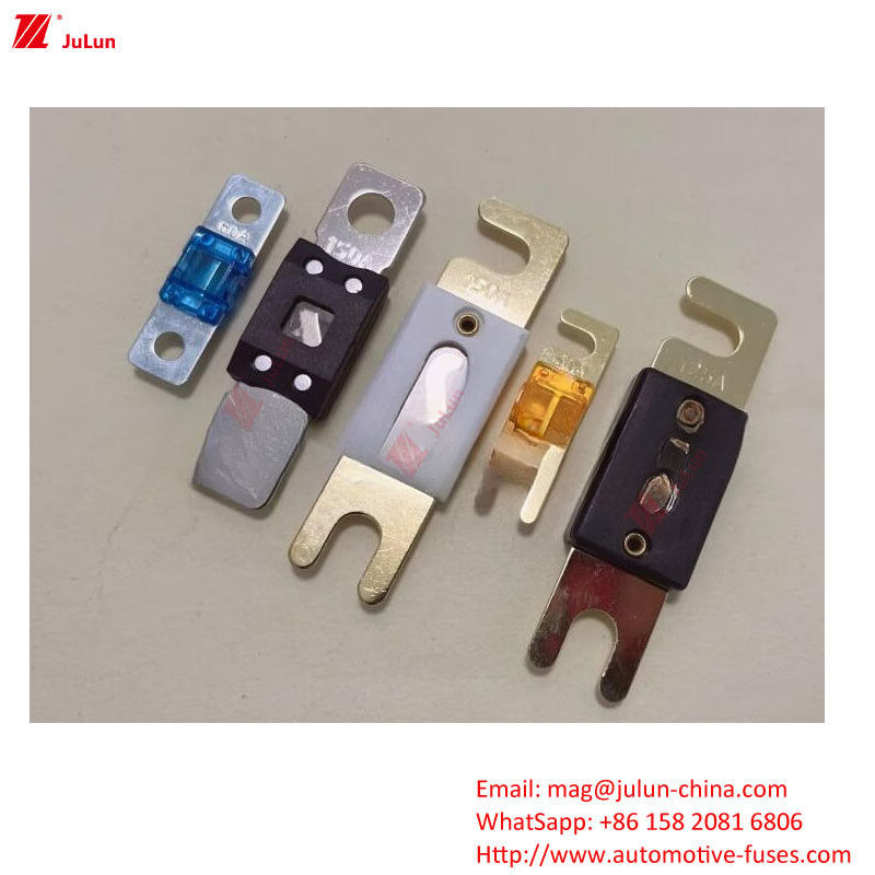 Fuse Kendaraan Listrik Tegangan Rating 32V In Line Untuk Perlindungan Sirkuit Elektronik Otomotif
