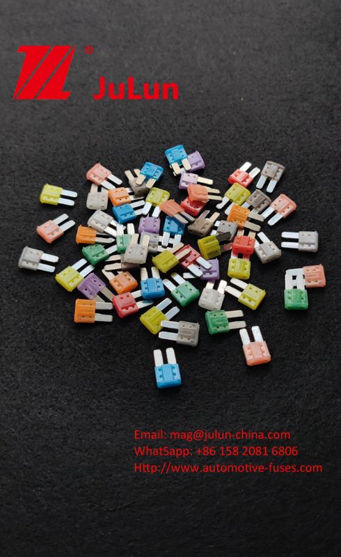 80A 32V Auto Blade Fuses Untuk Mobil SUV Truk Otomotif Keamanan dan Perlindungan Listrik