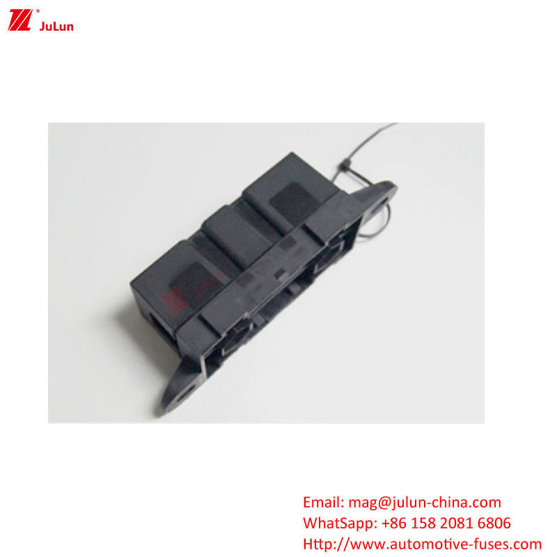 ANM Otomotif Multi Way Fuse Box Box Plastik Casing Junction Box Dan Asesoris Fuse Holder Memberikan Perlindungan Optimal Untuk Sistem Listrik