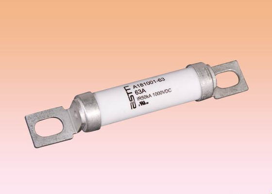 Kendaraan fotovoltaik energi surya 1000v Fast Acting Dc Fuse 40a ~ 80a Bahan Keramik