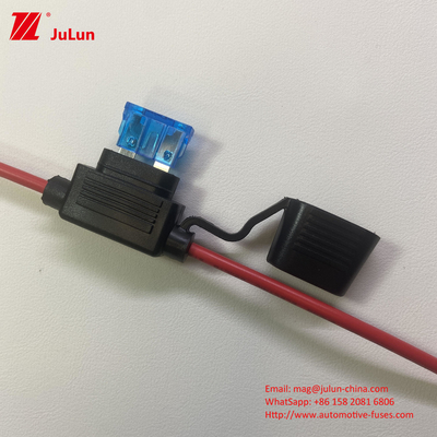 Ukuran Medium Car Insert Low Voltage Fuse Holder Dengan UL 94 V-0 Peringkat Flammability Pencahayaan Ancillary