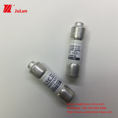 PV 25A 30A AC200kA Interrupt Rating Ceramic Car Fuses With Holder Mounting Method (Fusi Keramik Mobil Dengan Metode Pemasangan Holder)