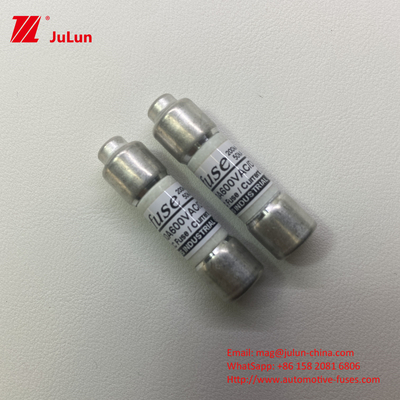 Fuse keramik PV: 0.1 ~ 30A 20A 25A Fuse dengan pemegang FUSE 50KA DC