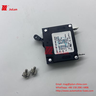 Toggle Reset Circuit Breaker Protector Current Overload 30A AC DC Marine Circuit Breaker Untuk Kendaraan