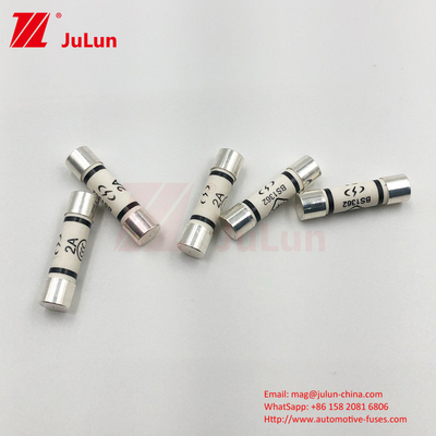 UK 240V 250V Fuse Keramik Otomotif dengan ASTA BS1362 SS167 Peraturan Keamanan