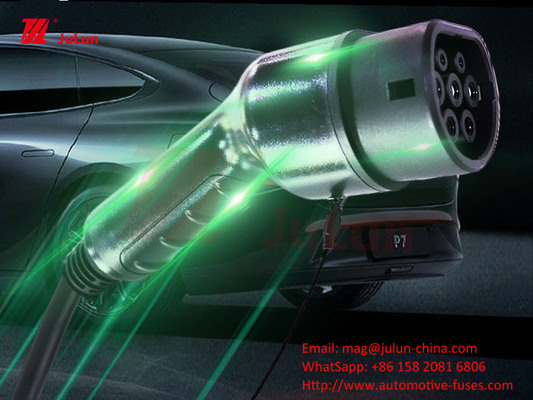 European Standard Charging Gun Type 2 EV Charger 7KW Portable On-Board Charging Stack New Energy Charging Gun