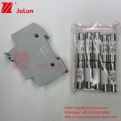 Pabrik Profesional BYPV-18 1 kutub 16a 1000v Fuse Keramik Silinder Bersertifikat Dengan Kapasitas Pemutus 30kA