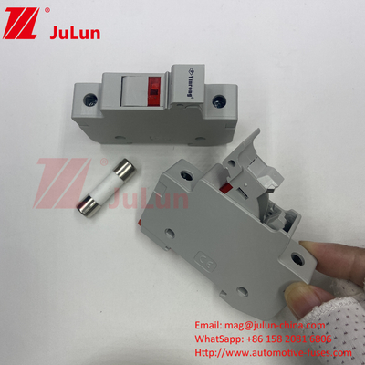 1500VDC Kapasitas Pemutus Solar PV Fuse Solar PV DC Fuse 1000V 15A-32A Rating Untuk Perlindungan Listrik Dalam Sistem PV