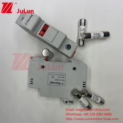 Silinder Din Rail Solar Fuse Holder / Solar Pv Fuse Holder Dengan Kapasitas Pemutus 30kA