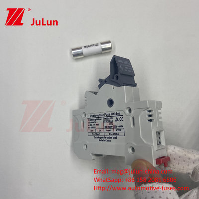 Sekering Mersen PV Surya 10a 1000V Pukulan Cepat 32a 1000vdc 22*58Mm DC1000V Tempat Pembawa Sekring Rel Din Sekring