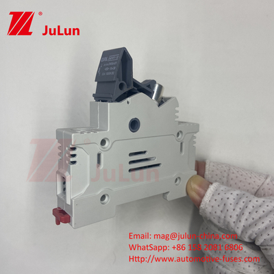 Solar PV Fuse Untuk Photovoltaic DC1000V 10X38 Keramik Fuse Holder Dengan Isolator Switch 10X