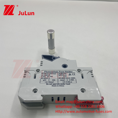 1000V DC Solar Photovoltaic Inverter Fuse RT18 Seri 10x38 3P DIN Rail Dipasang 32A Kapasitas Untuk Fuse 1500V