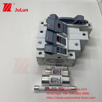 10*38mm gPV 1000VDC 32A FUSE Din Guide Fuse Holder untuk pemasangan yang mudah dan aman