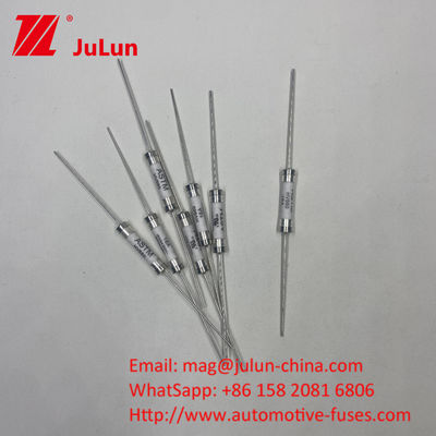 25A 500VDC HV660 ASTM 30kA Tegangan 10A - 30A Fuse Keramik Tembaga Otomotif