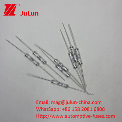 ASTM HV660 15A 30KA Kapasitas Patah Fuse Keramik Otomotif Perlindungan Tegangan
