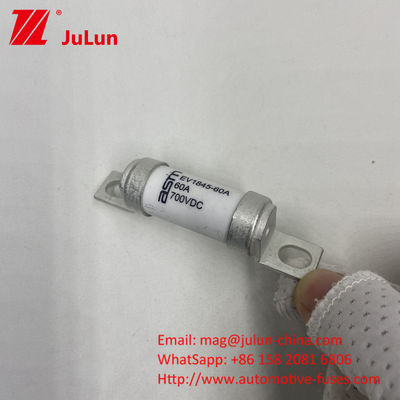EV1845 8A ASTM 700VDC EV HEV Pengisian Kendaraan Listrik DC Fuse