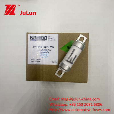 5A 700VDC EV1845 10kA Kapasitas Pemutus Sekrup Mount DC Fuse untuk Kendaraan Listrik
