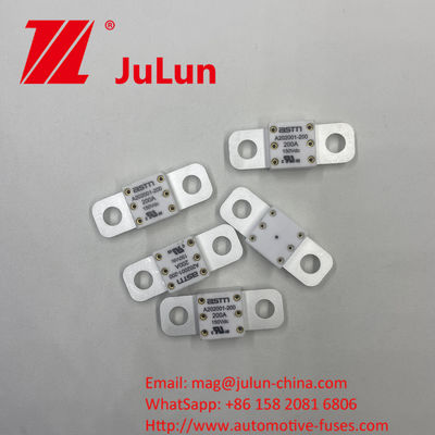 Screw Bolt Mounting A202001-300A 150VDC Fuse Keramik Otomotif Cocok untuk Konversi Daya 150VDC Tegangan Keluar