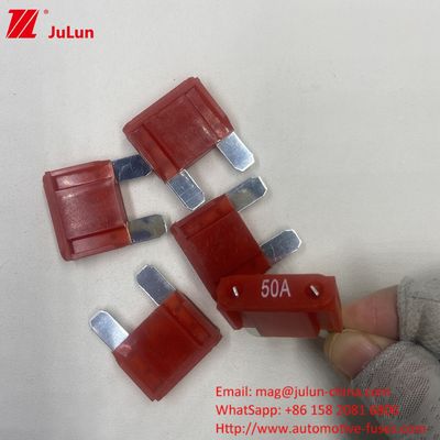 60A Produksi Fuse Blade Otomotif Dengan Bahan Kuningan PA66