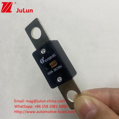 EV320-5C 300A 70VDC Fuse Blade Otomotif Dengan Jarak Lubang 51mm Dan Mode Pemasangan Bolt M8