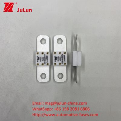 Kendaraan Listrik A202008 200A 125VDC ASTM Fuse Untuk EV Dan Aplikasi Mobil