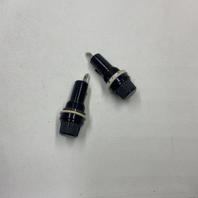 10A 250VDC Glass Fuse Holder Dengan 6x30mm Tube Fuse Untuk Mesin Dan Peralatan Kamar Listrik Mekanis Dan Listrik