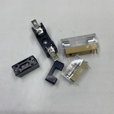 Pemegang sekring PCB Dirancang untuk 5*20mm 6*30mm Keramik pada papan PCB Instalasi Flat Plate Fixation