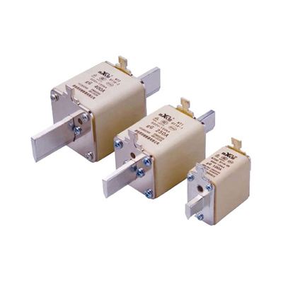 Leleh Tegangan Rendah Jenis Pisau Fraktur Fuse 400V / 500V / 690V 6-1250A